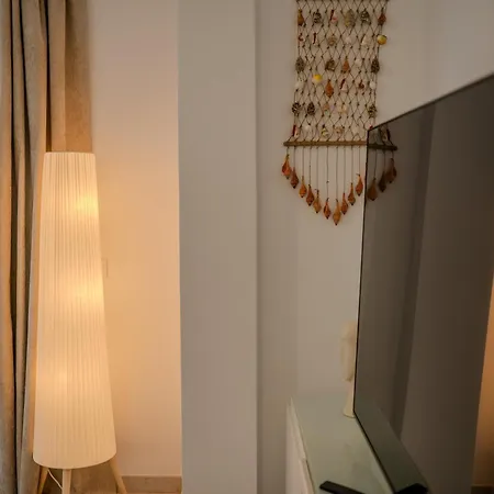 Con Terraza Y Vistas En Costa Adeje, Sunset Mirage Appartement *