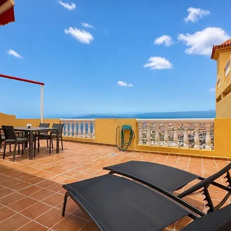 Con Terraza Y Vistas En Costa Adeje, Sunset Mirage Apartament