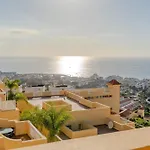 Con Terraza Y Vistas En Costa Adeje, Sunset Mirage